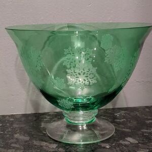 Elegant Green Glass Art Bowl